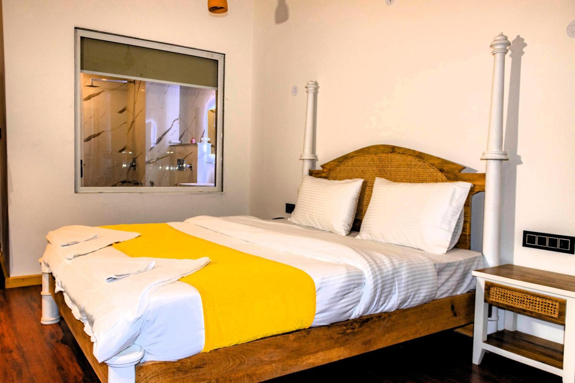 Hotel El Castello เลห์ ภายนอก รูปภาพ